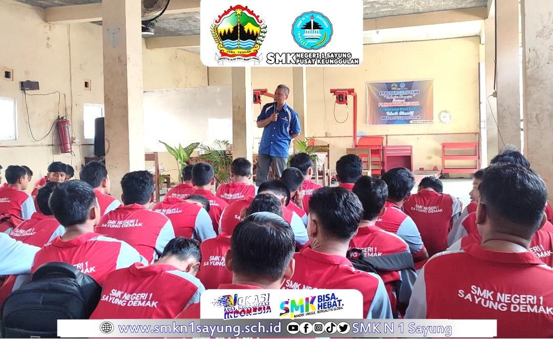 Industri Mengajar Program Keahlian Teknik Otomotif