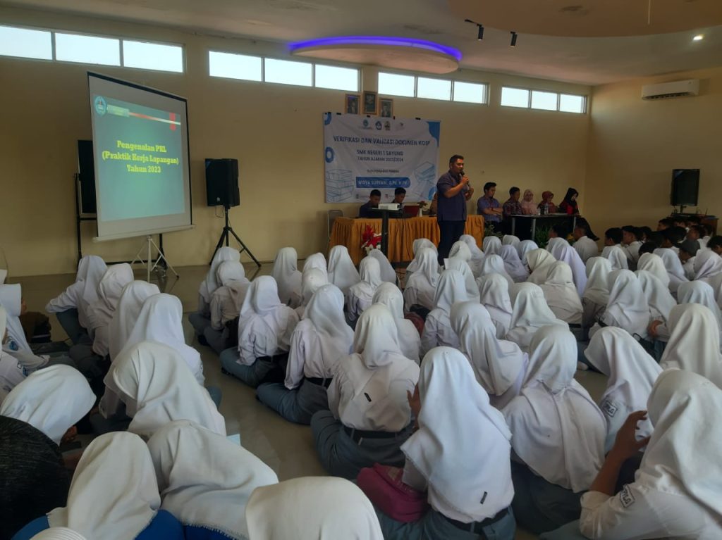 Sosialisasi Praktik Kerja Lapangan